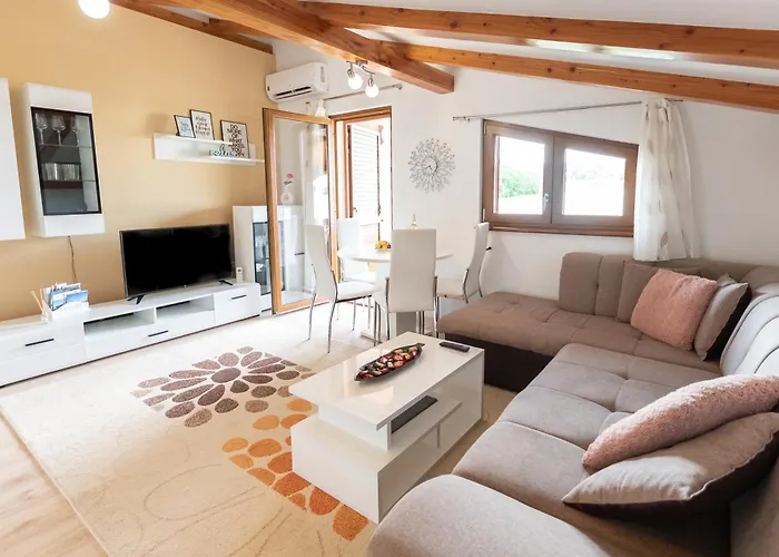 Apartment Eden In Peaceful Area Near Center